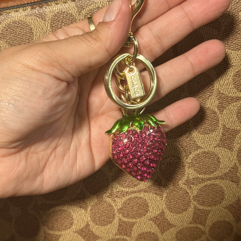 Pink diamond Strawberry charm